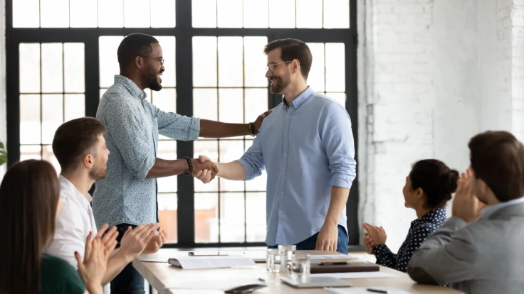 Writing a Resume for an Internal Position: Tips and Examples